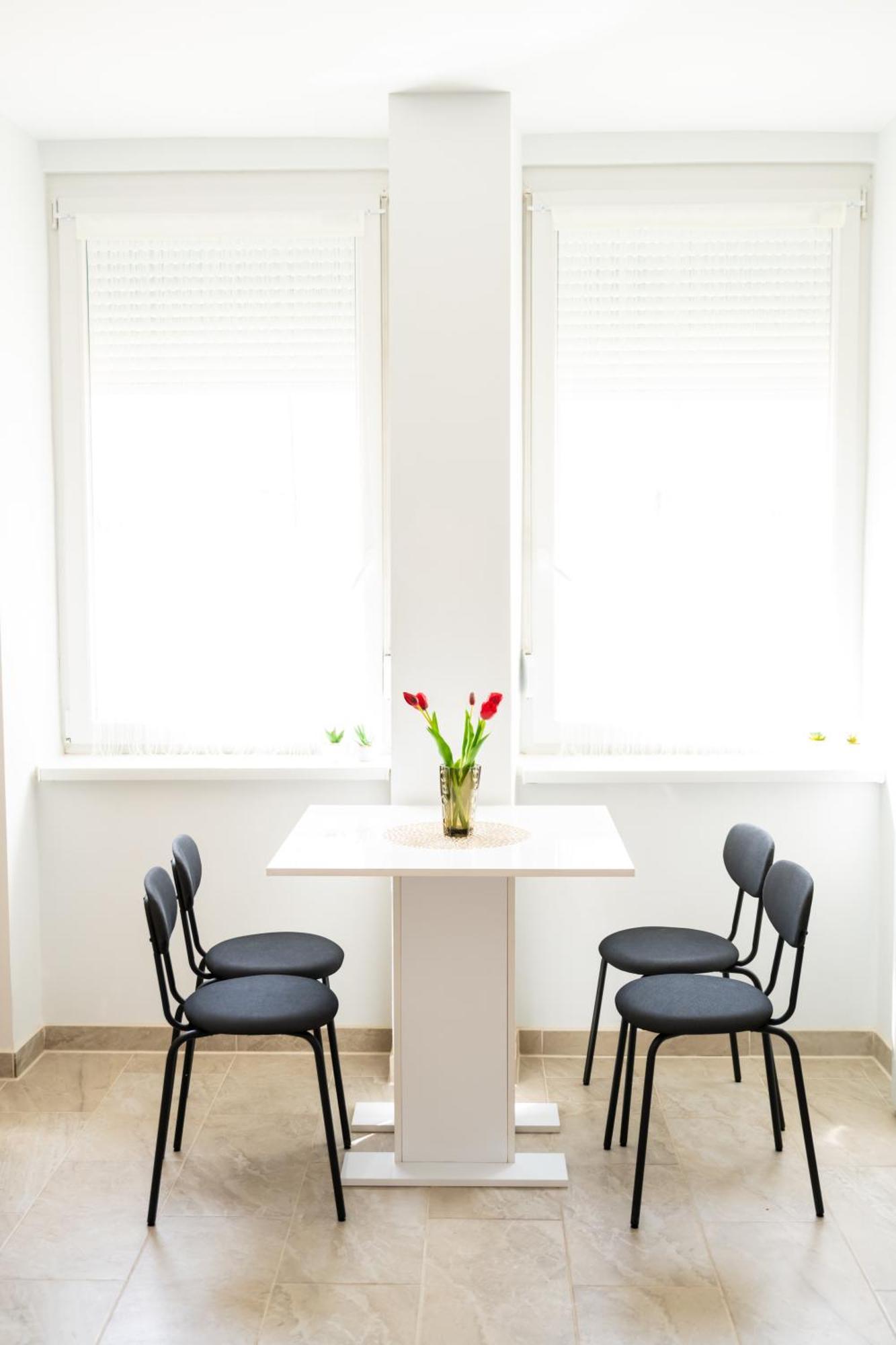 Winestone Corner Apartment Debreczyn Zewnętrze zdjęcie